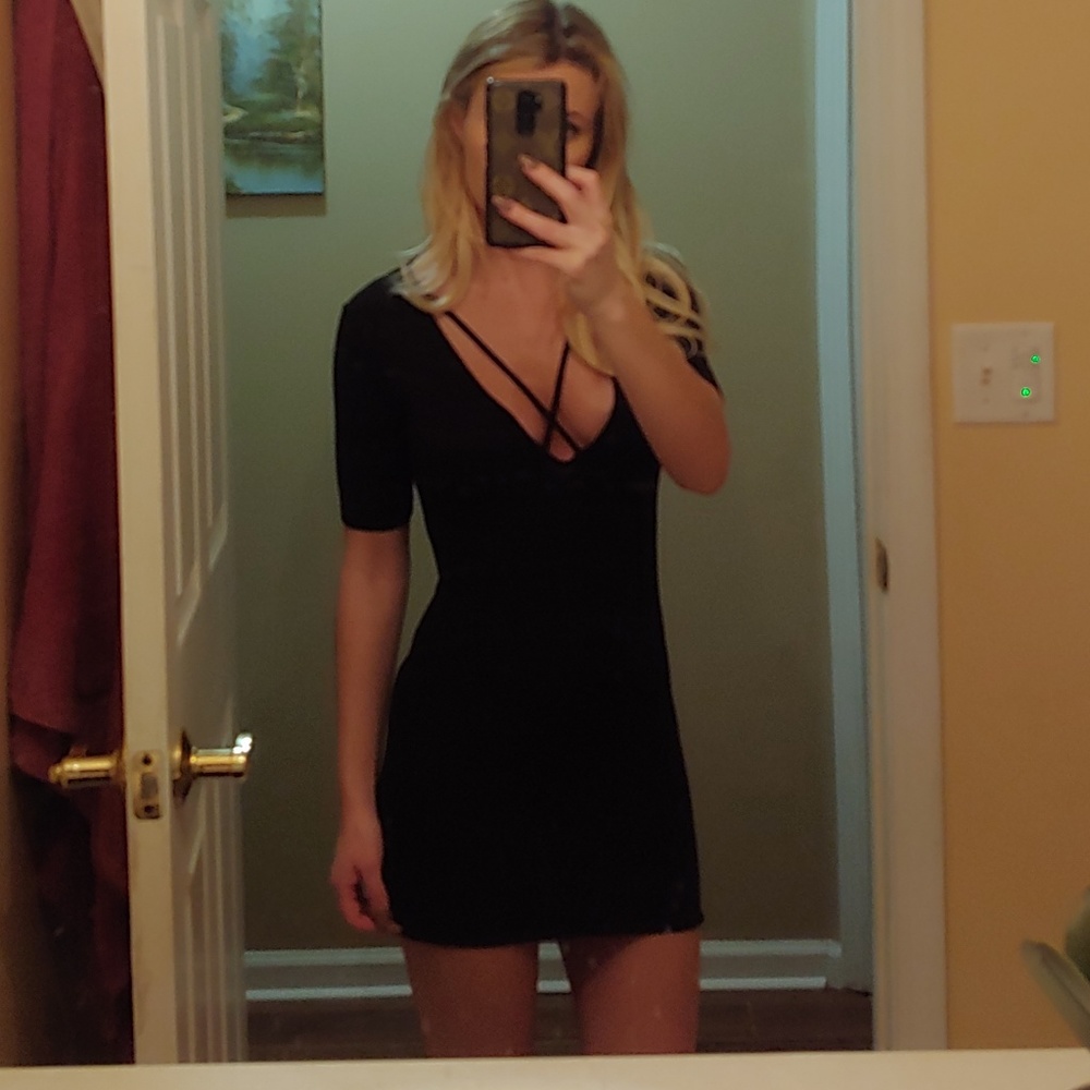 LAST CHANCE | Ribbed Black Dress